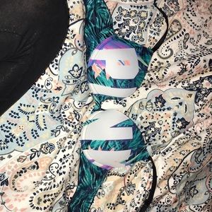 victoria secret pink wear everywhere push up bra